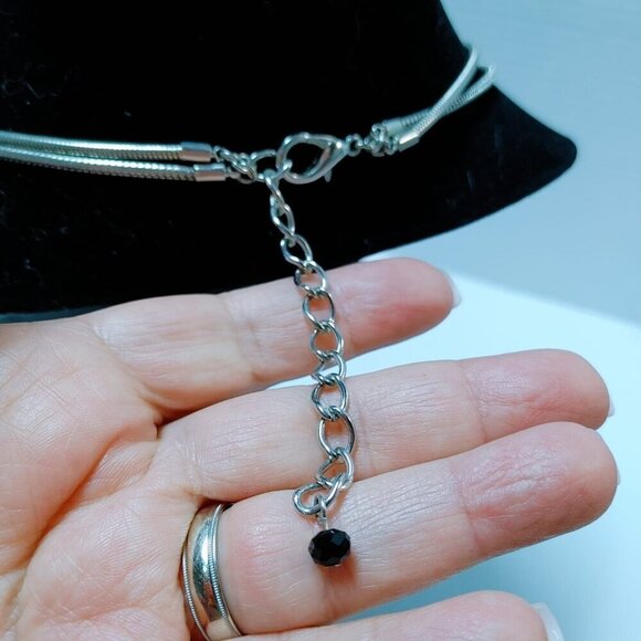 5/$100 Silver Tone Necklace 18” Pendant Black Ball Chain and Earrings - Picture 6 of 8